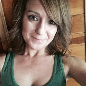 Meet your Posher, Rebecca